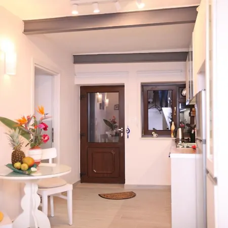 Kabanas 1 Ханья (Крит)